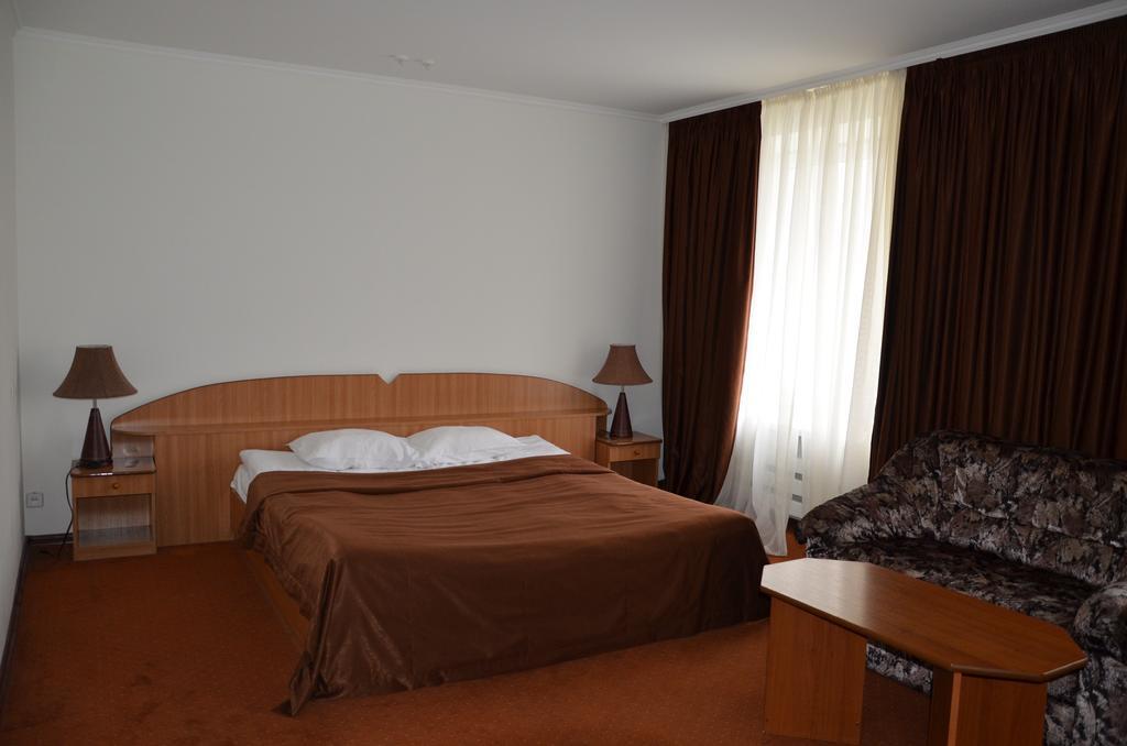 Hotel Kharkov Room photo